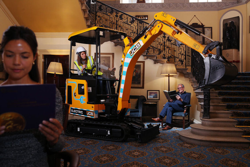 SOMETHING TO SHOUT ABOUT AS JCB’S QUIET ELECTRIC MINI WINS AWARD 